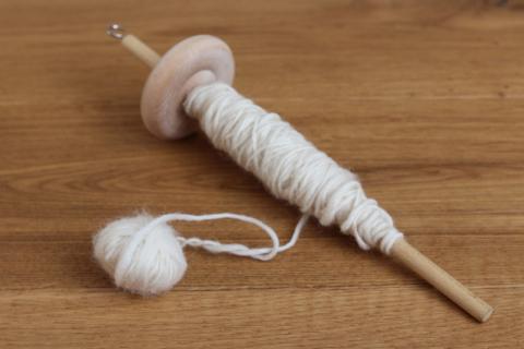 wool spinning tools